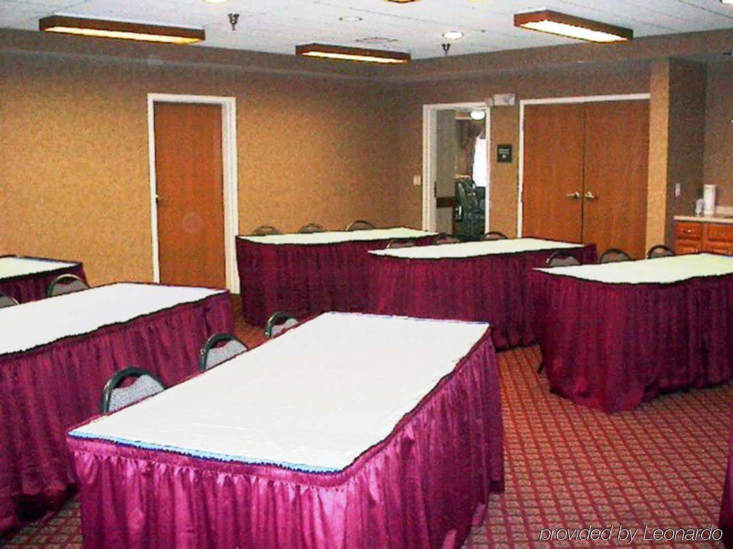 Wingate By Wyndham Steubenville Ngoại thất bức ảnh